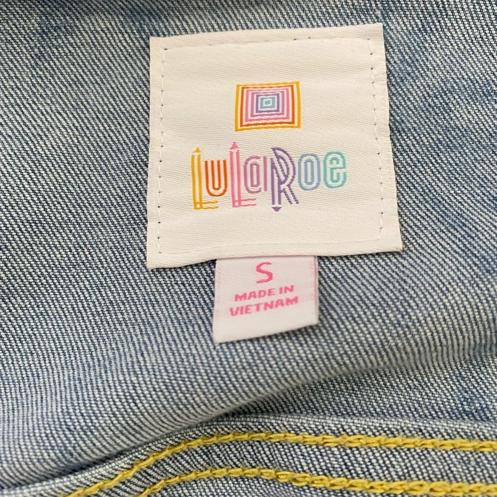 LuLaRoe denim jacket with stars and palm trees S - Picture 3 of 3
